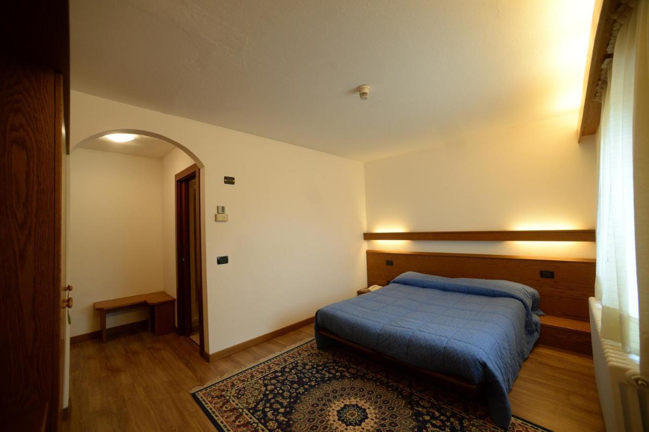 לביקו טרמה Hotel Compet מראה חיצוני תמונה